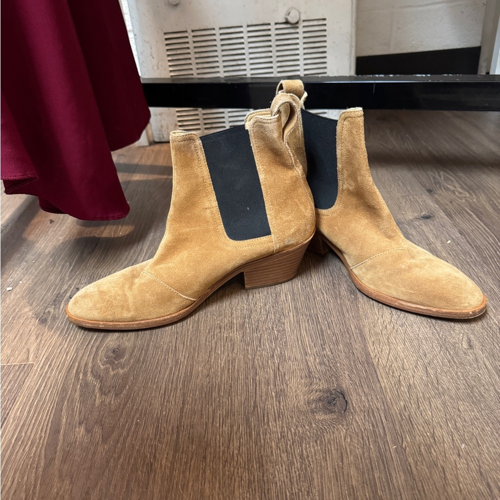 Rag & Bone •  Ankle Booties •  Suede •  39